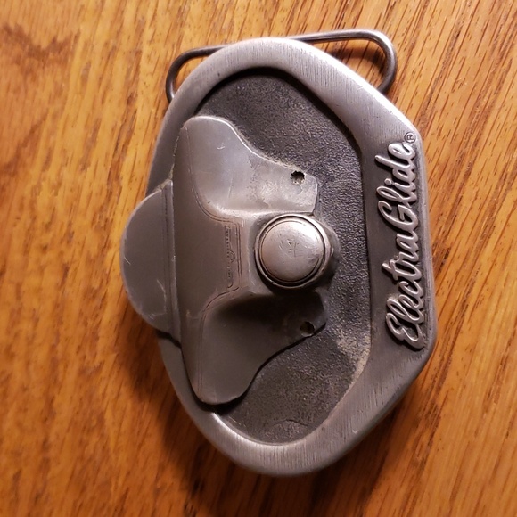 Harley-Davidson Other - 1999 Harley Davidson ElectraGlide belt bucket (damaged)